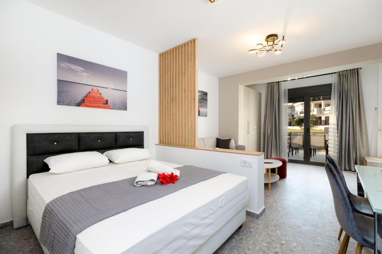 Twinstars Superior Apartment Gerakini Exterior foto