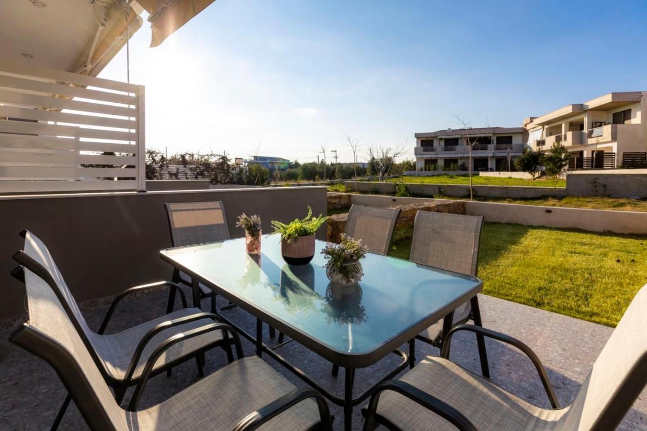 Twinstars Superior Apartment Gerakini Exterior foto