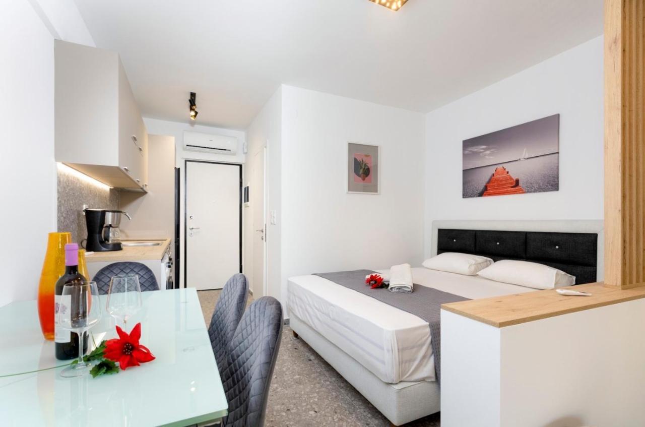 Twinstars Superior Apartment Gerakini Exterior foto