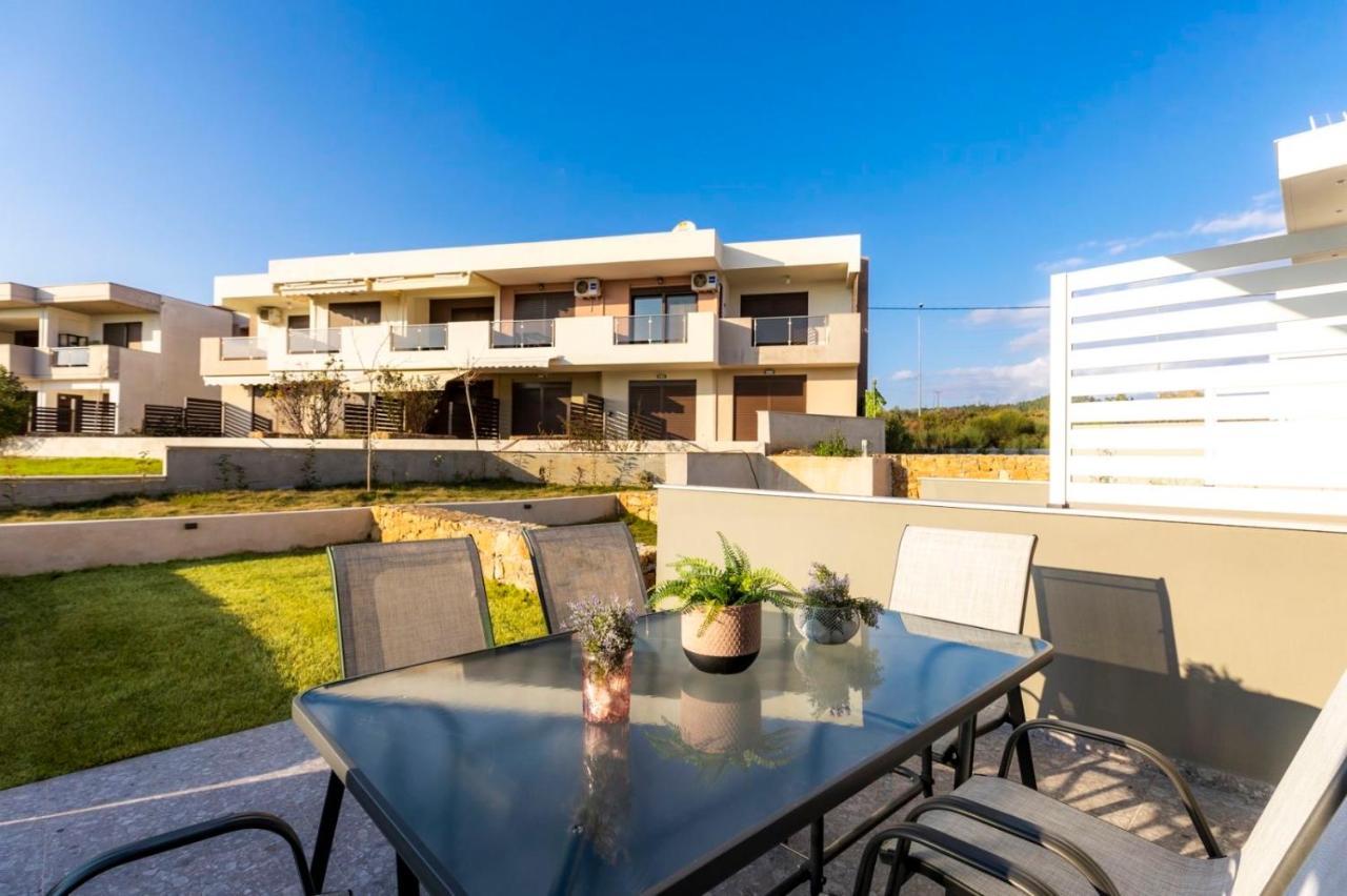 Twinstars Superior Apartment Gerakini Exterior foto